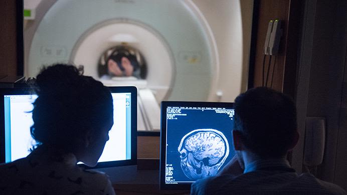 We carry out a wide range of research in the fields of neuroimaging, ophthalmology, anaesthetics, and clinicial neurology.